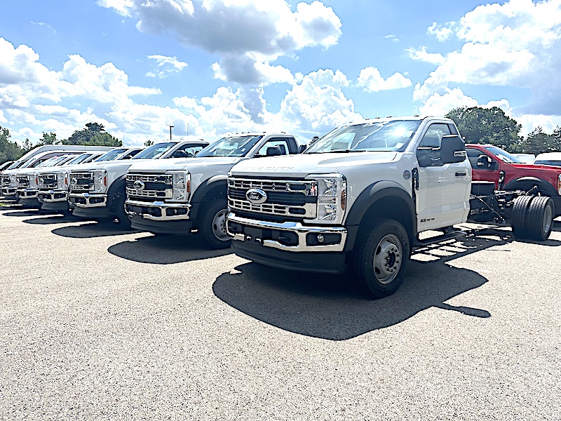 2024 FORD F-600 CAB CHASSIS 2024 FORD F-600 CAB CHASSIS