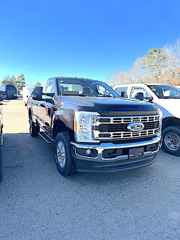 2026 FORD F-350 REGULAR CAB 4X4 2026 FORD F-350 REGULAR CAB 4X4