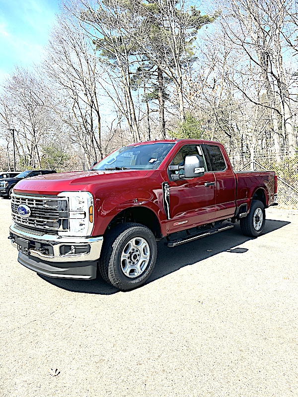 2026 FORD F-350 4X4 SUPER-CAB PICKUP