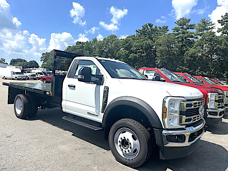 2024 FORD F-600 CAB CHASSIS